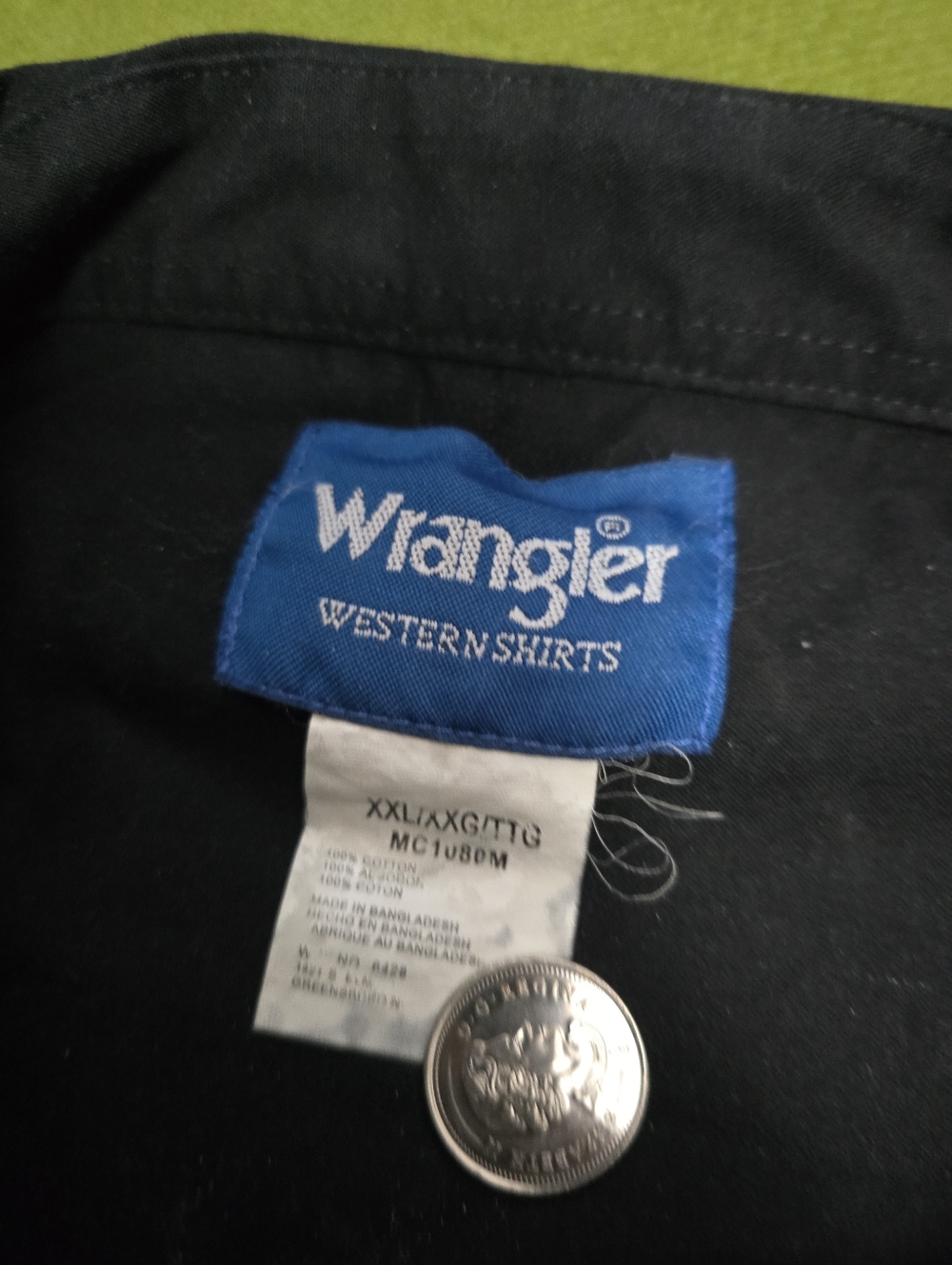 90's Wrangler Black Western Shirt with Sunset Stripe and Rodeo Horses - Picture 3 of 5